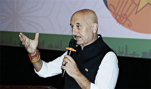 Anupam Kher - huyền thoại Bollywood mở màn Liên hoan phim Ấn Độ 2023 tại TP.HCM